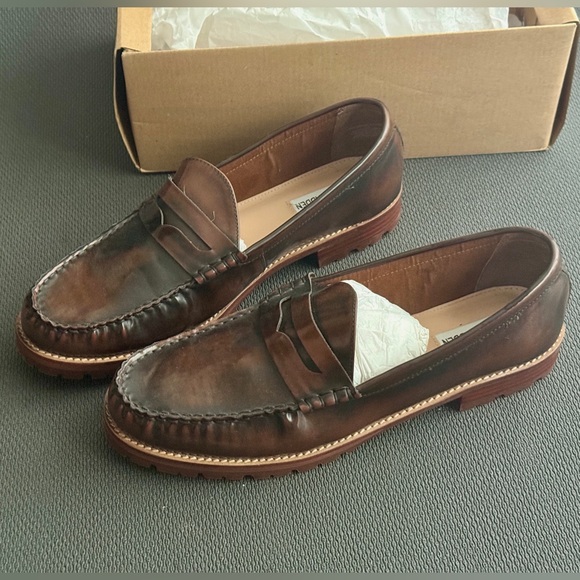 NIB Steve Madden Cognac Leather Penny Loafers Flats Brown - Picture 1 of 4
